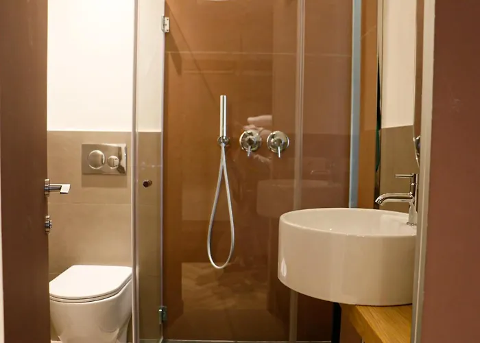 Florea Palace Konukevi