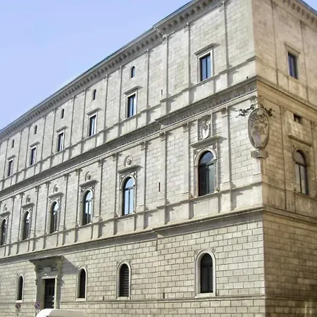 Florea Palace Гостевой дом *