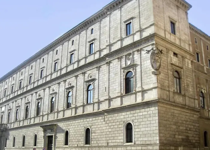 Florea Palace Гостевой дом *