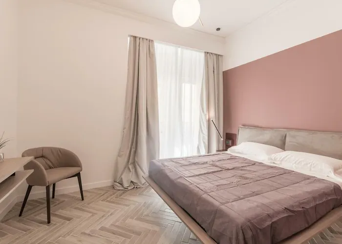 Гостевой дом Florea Palace *