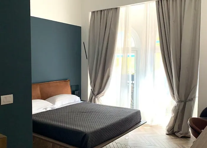 Florea Palace Pensión Roma