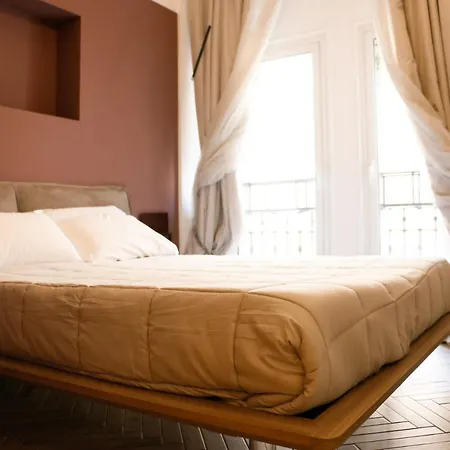 Florea Palace 게스트하우스