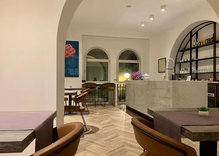 Florea Palace Roma